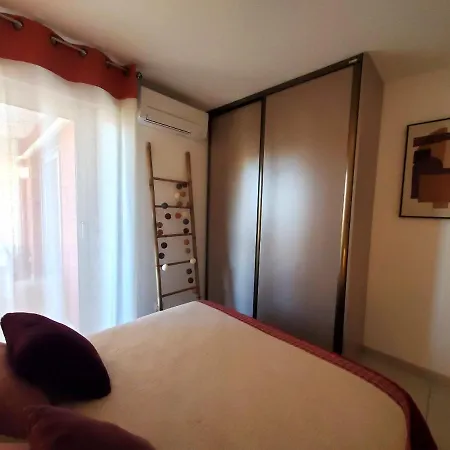 Le Capitole T2 35m2 Climatise Balcon Fréjus