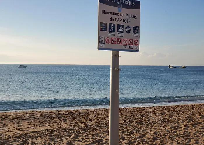 Appartamento Le Capitole T2 35m2 Climatise Balcon Fréjus